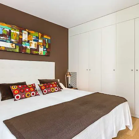 Urban District - Rambla & Pool *