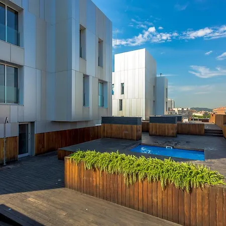 Apartment Urban District - Rambla & Pool Barcelona