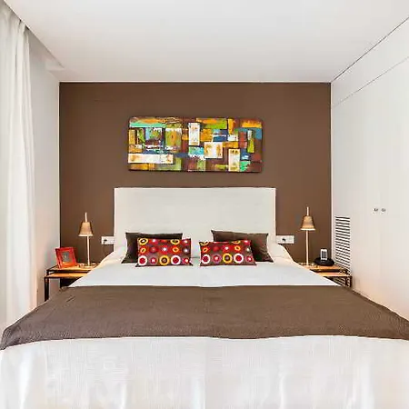 Urban District - Rambla & Pool