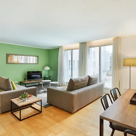 Urban District - Rambla & Pool Apartment *