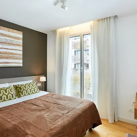 Urban District - Rambla & Pool Apartment *