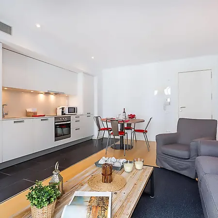 Urban District - Rambla & Pool Apartment