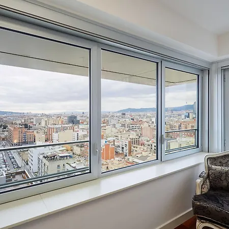 Urban District - Rambla & Pool *